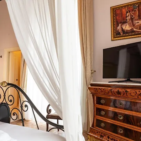Alojamento de Acomodação e Pequeno-almoço Persone Palace - By Symphonya Luxury 3*