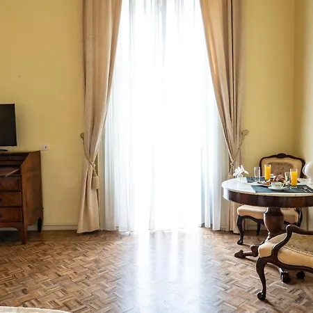 Alojamento de Acomodação e Pequeno-almoço Persone Palace - By Symphonya Luxury 3*