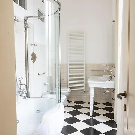 Persone Palace - By Symphonya Luxury Bed and Breakfast